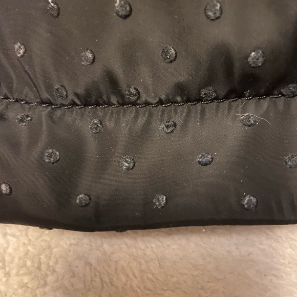 Vince Camuto Makeup/Travel Bag EUC in Black - Picture 4 of 10